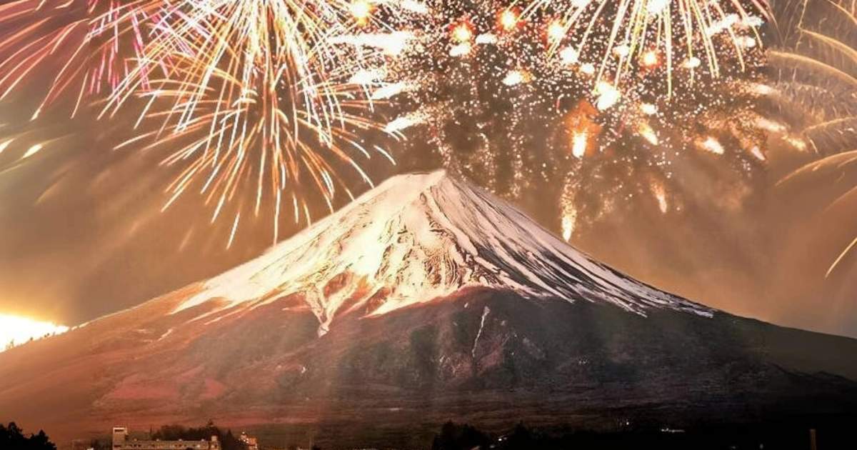 冬花火 河口湖冬花火大会2020-